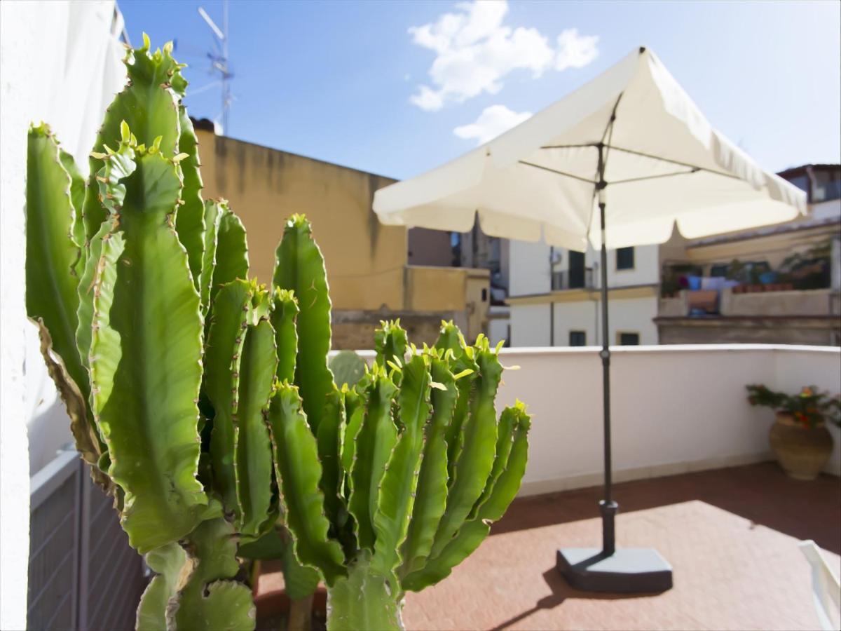 Il Geranio Blu Apartment Palermo Exterior photo
