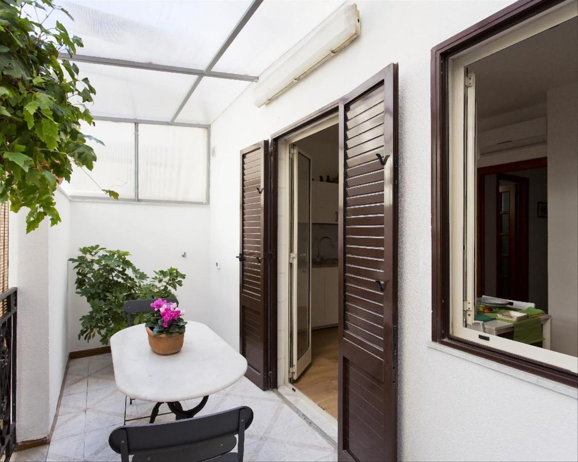 Il Geranio Blu Apartment Palermo Exterior photo